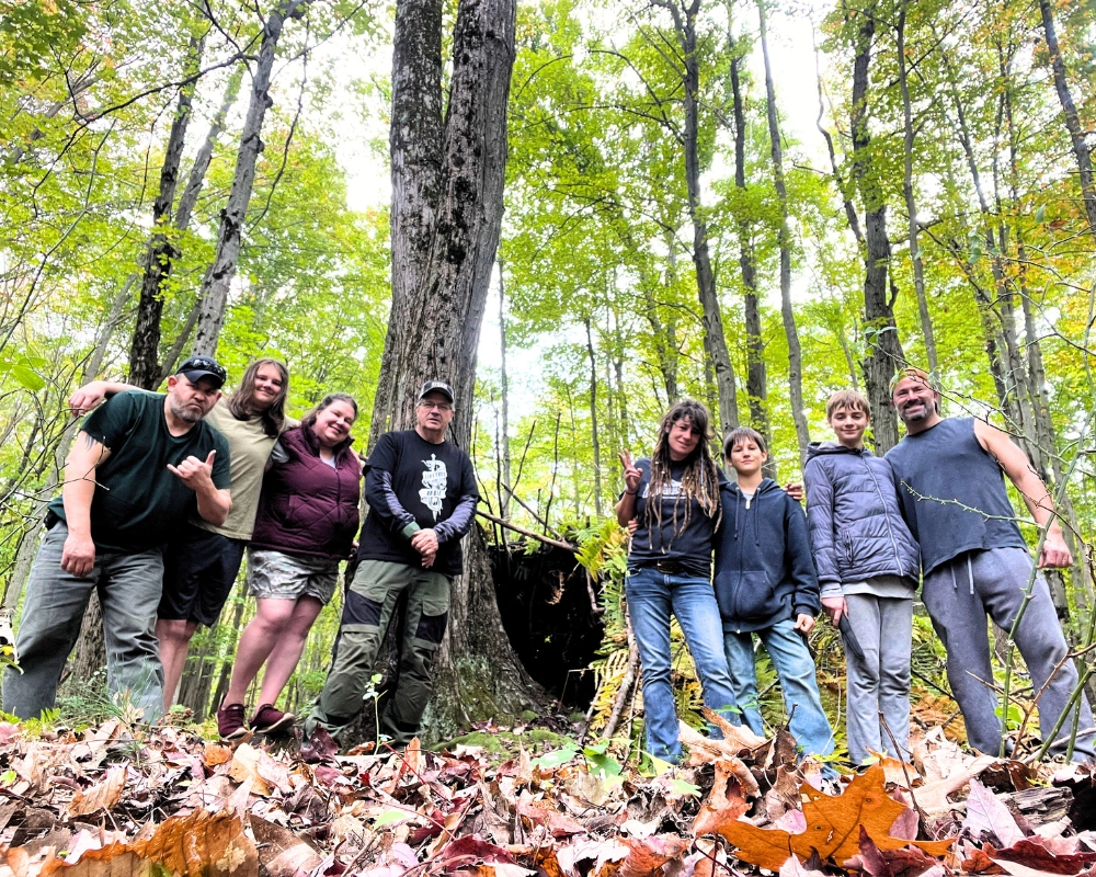 MI_IMPACT-nature-science-squad_outdoor-learning-life-skills_Detroit_Michigan Students outdoors during a MI-IMPACT nature and science program